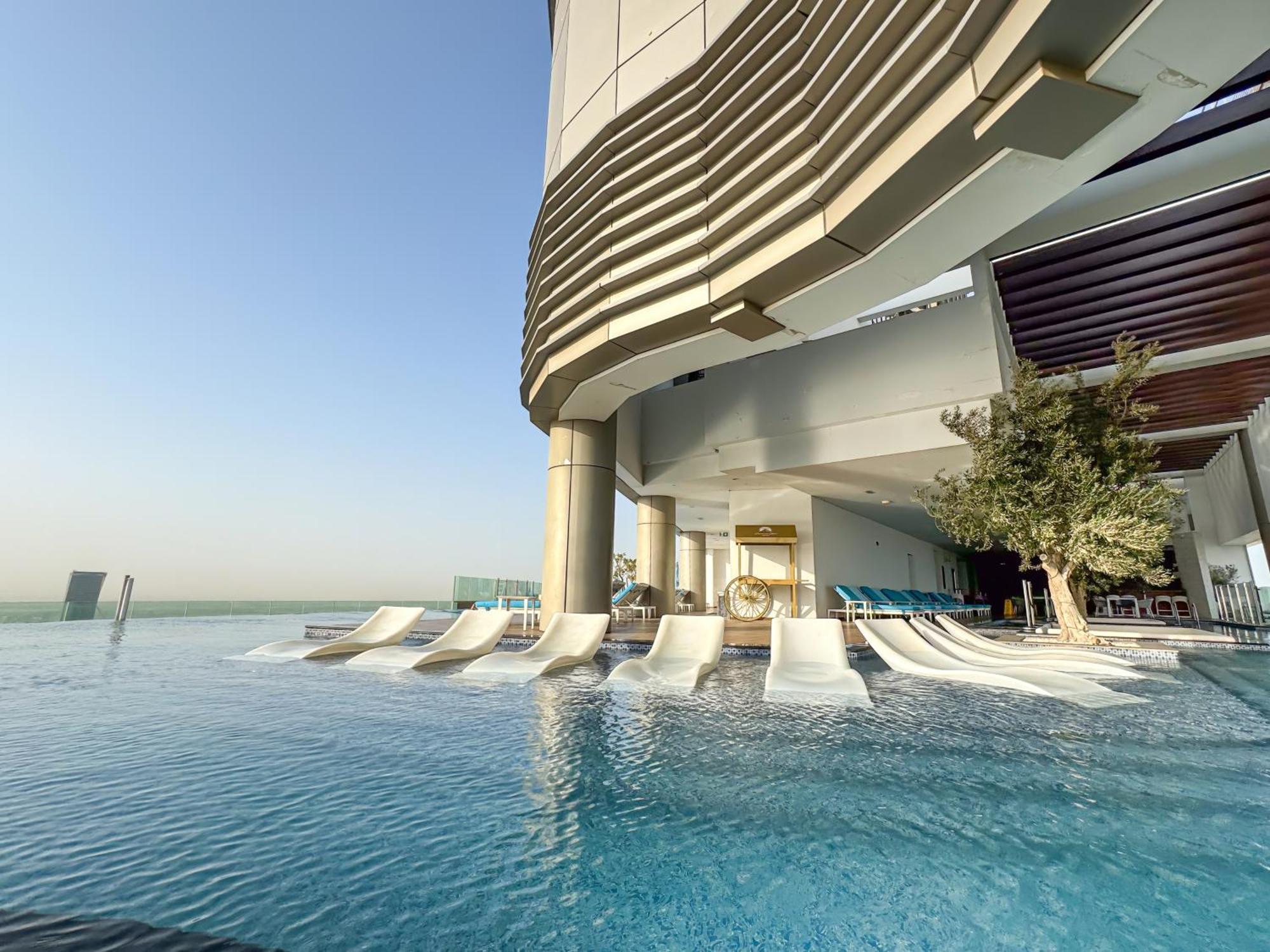 Stunning 2br With Burj View & Infinity Pool Apartament *
