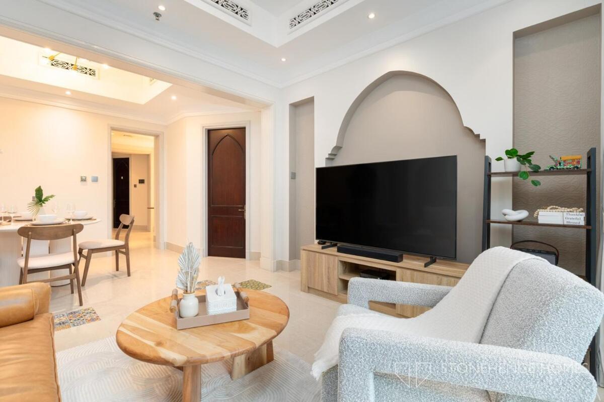 Apartment Lux 1 Bedroom Apartment Steps Away From Burj Khalifa & Dubai Mall