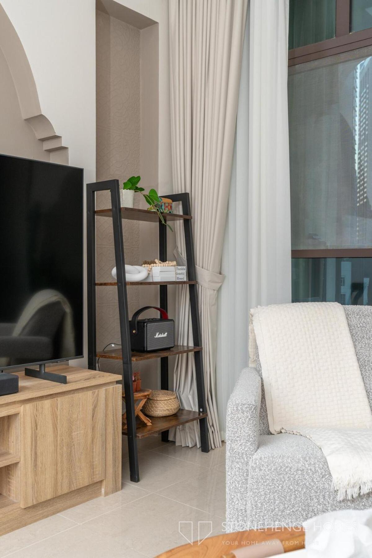 Lux 1 Bedroom Apartment Steps Away From Burj Khalifa & Dubai Mall Apartment