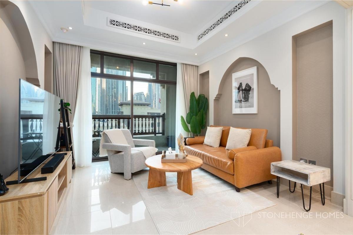 Apartment Lux 1 Bedroom Apartment Steps Away From Burj Khalifa & Dubai Mall