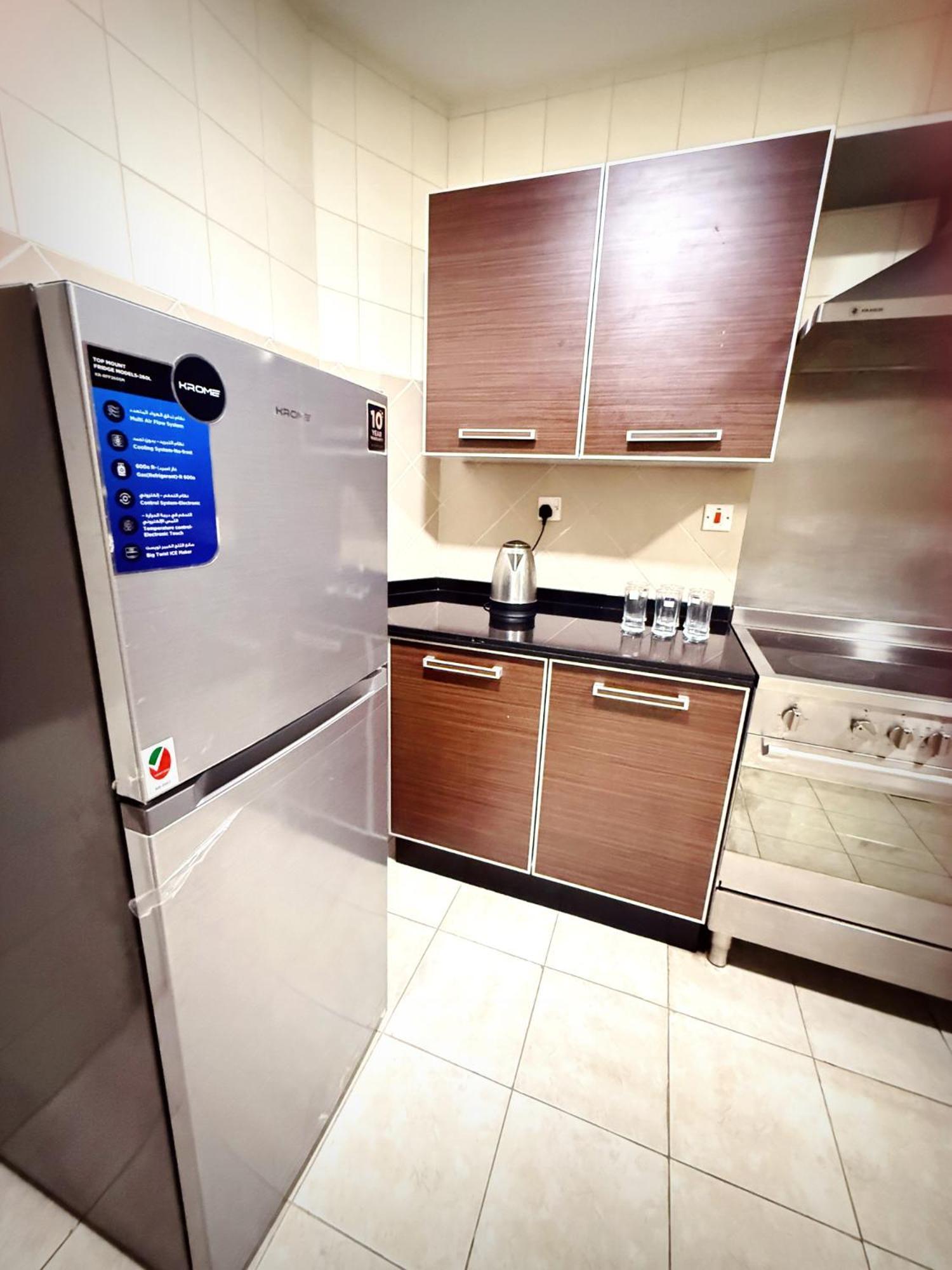Alraef Luxury Apartemen *
