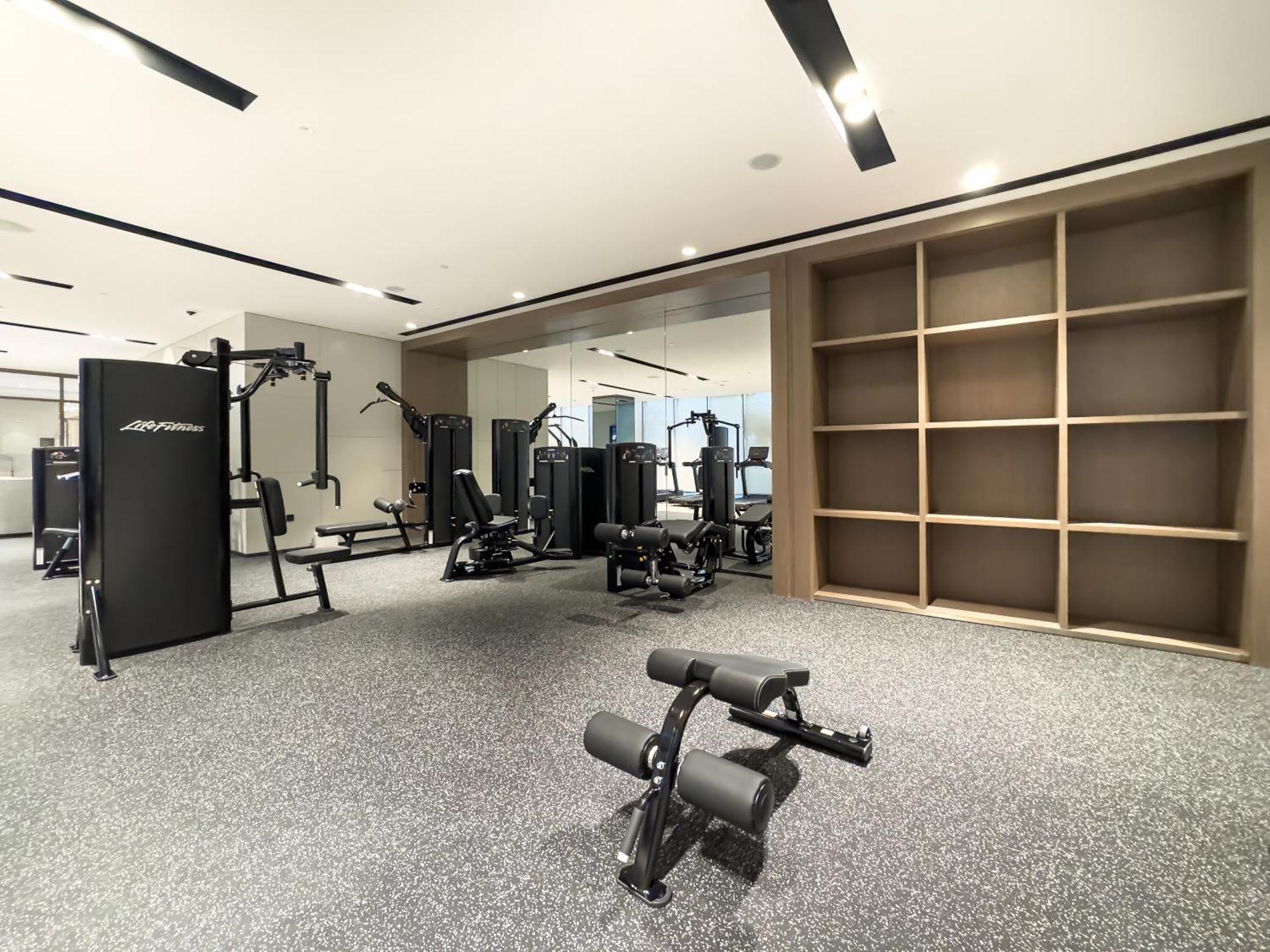 Signature Series 1 Bedroom I Free Parking, Gym, Pool I Playstation 5 I By Skyline Serenity Appartement *