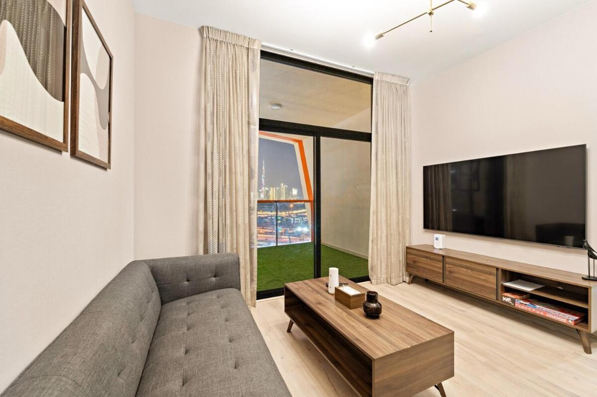 First Class 2br Spectacular Views *
