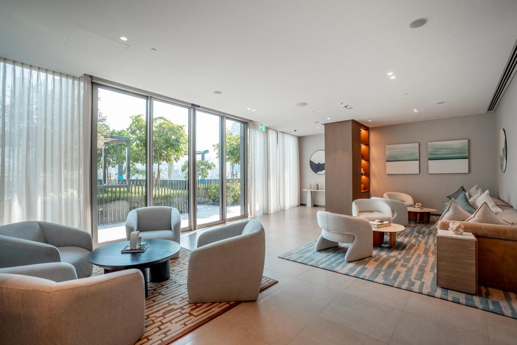 Luxury 1-bedroom In Downtown I Walk To Mall And Fountains Dubaï