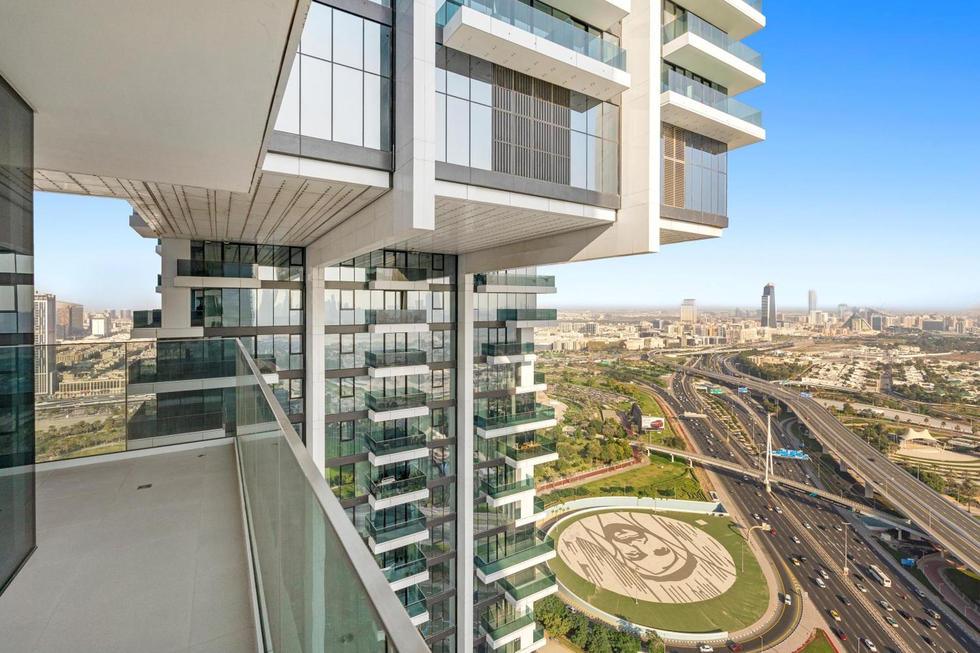 Elegant 3br Study 5 Mins From Frame - 3 Bed And 2 Bathroom *