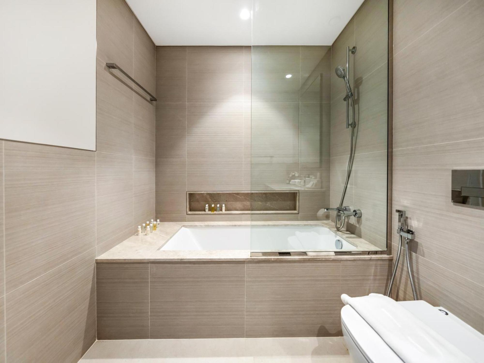 Signature Series 1 Bedroom I Free Parking, Gym, Pool I Playstation 5 I By Skyline Serenity Appartement