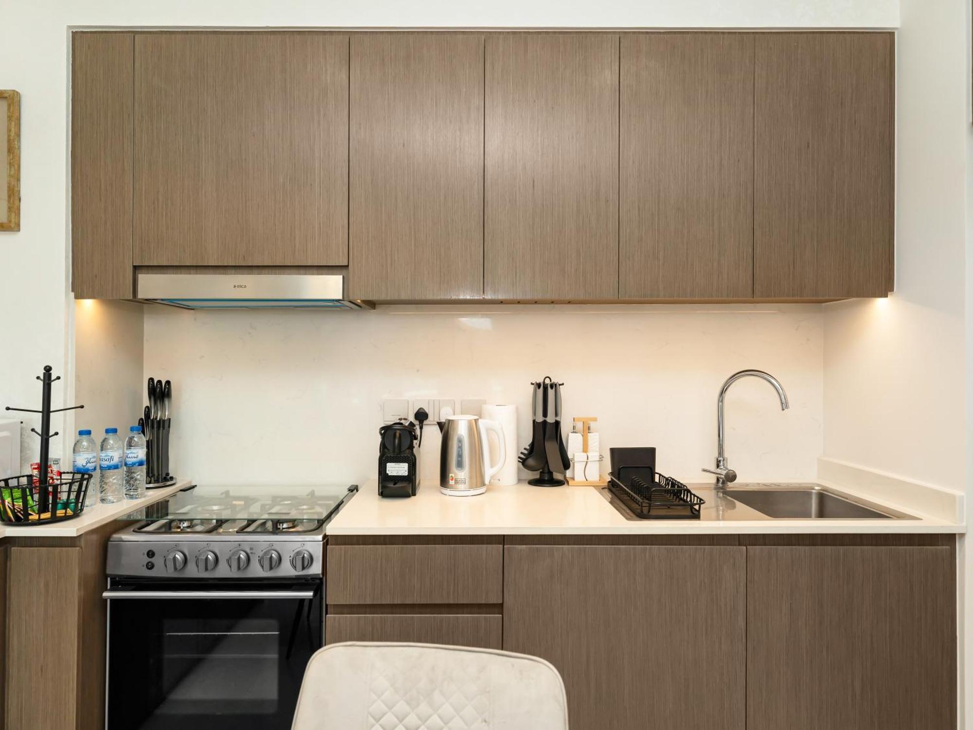 Signature Series 1 Bedroom I Free Parking, Gym, Pool I Playstation 5 I By Skyline Serenity * Dubaï