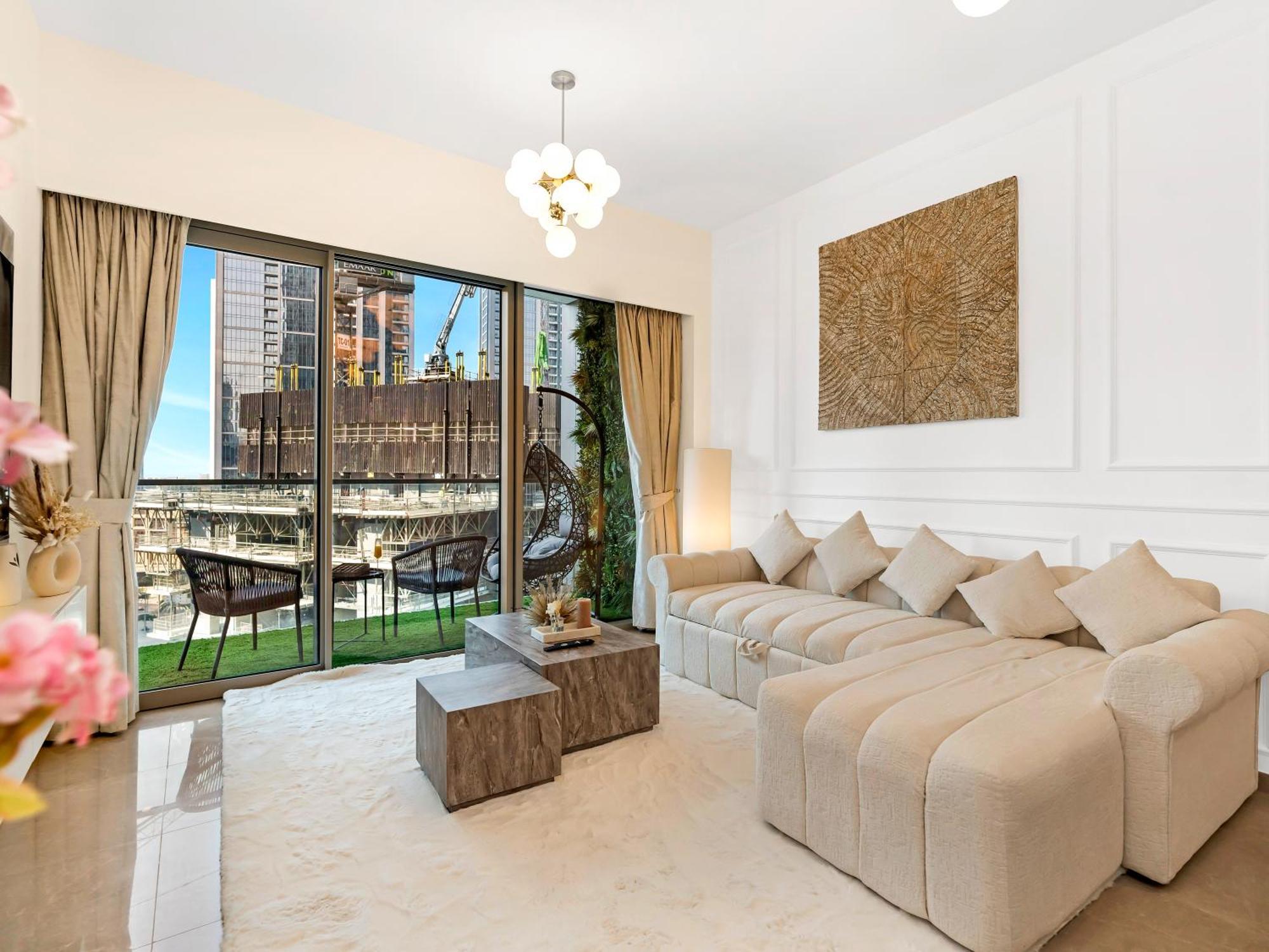 Signature Series 1 Bedroom I Free Parking, Gym, Pool I Playstation 5 I By Skyline Serenity * Dubaï