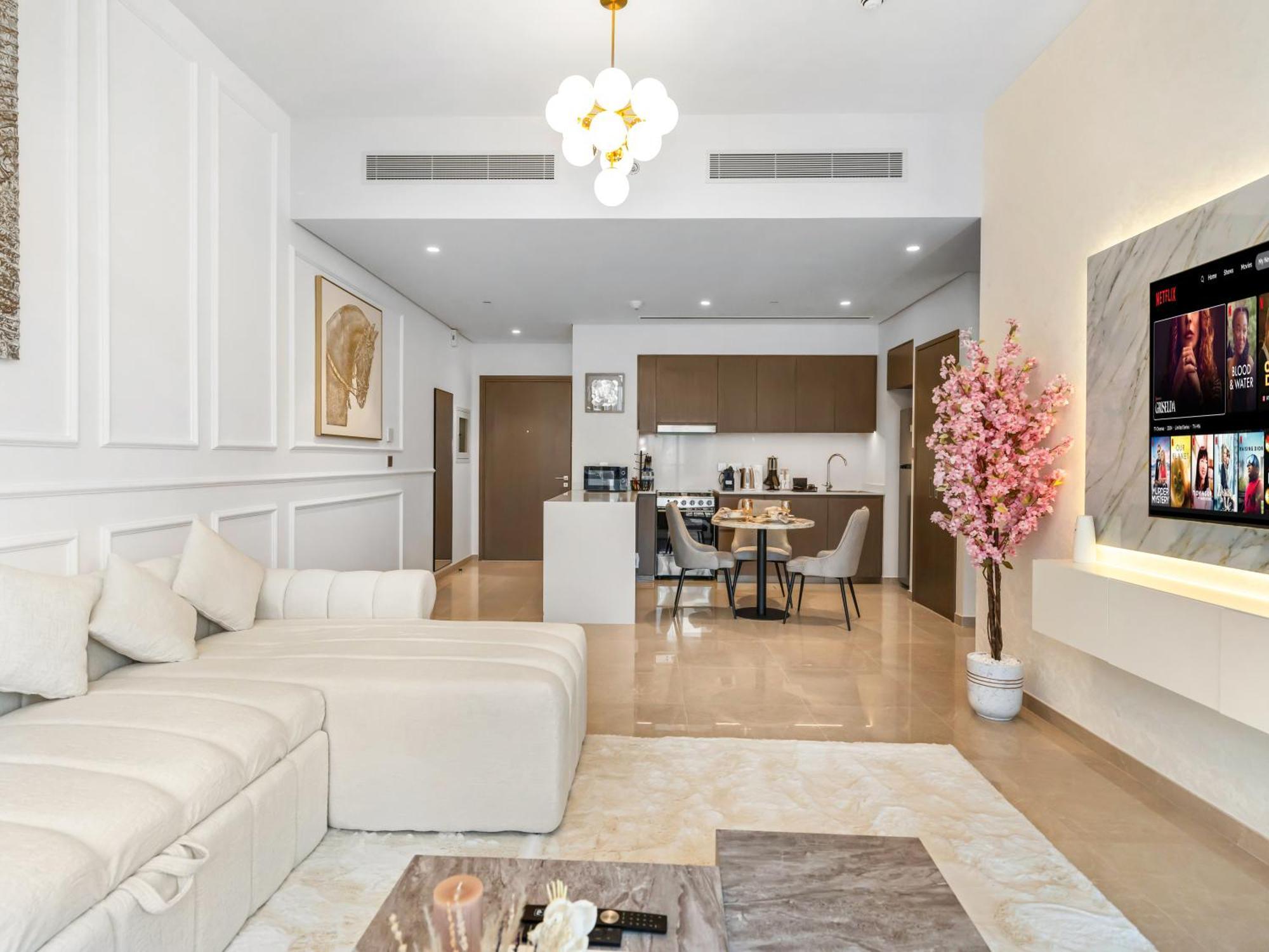 Signature Series 1 Bedroom I Free Parking, Gym, Pool I Playstation 5 I By Skyline Serenity Dubaï
