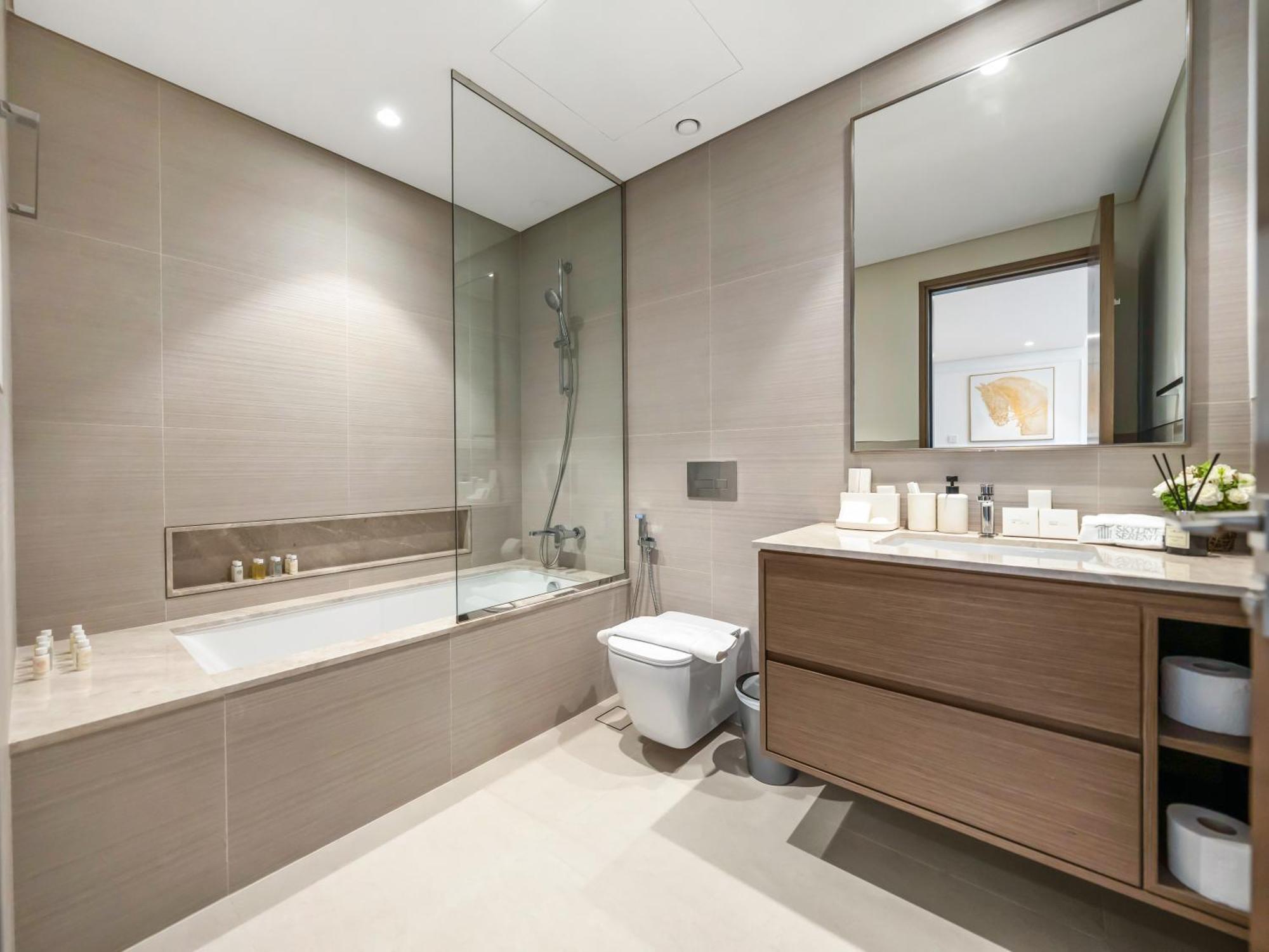 Signature Series 1 Bedroom I Free Parking, Gym, Pool I Playstation 5 I By Skyline Serenity Appartement *