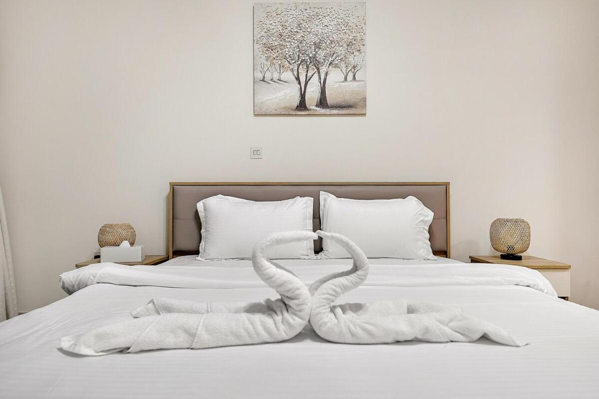 Appartement First Class 2br Heartwarming Retreat Dubaï