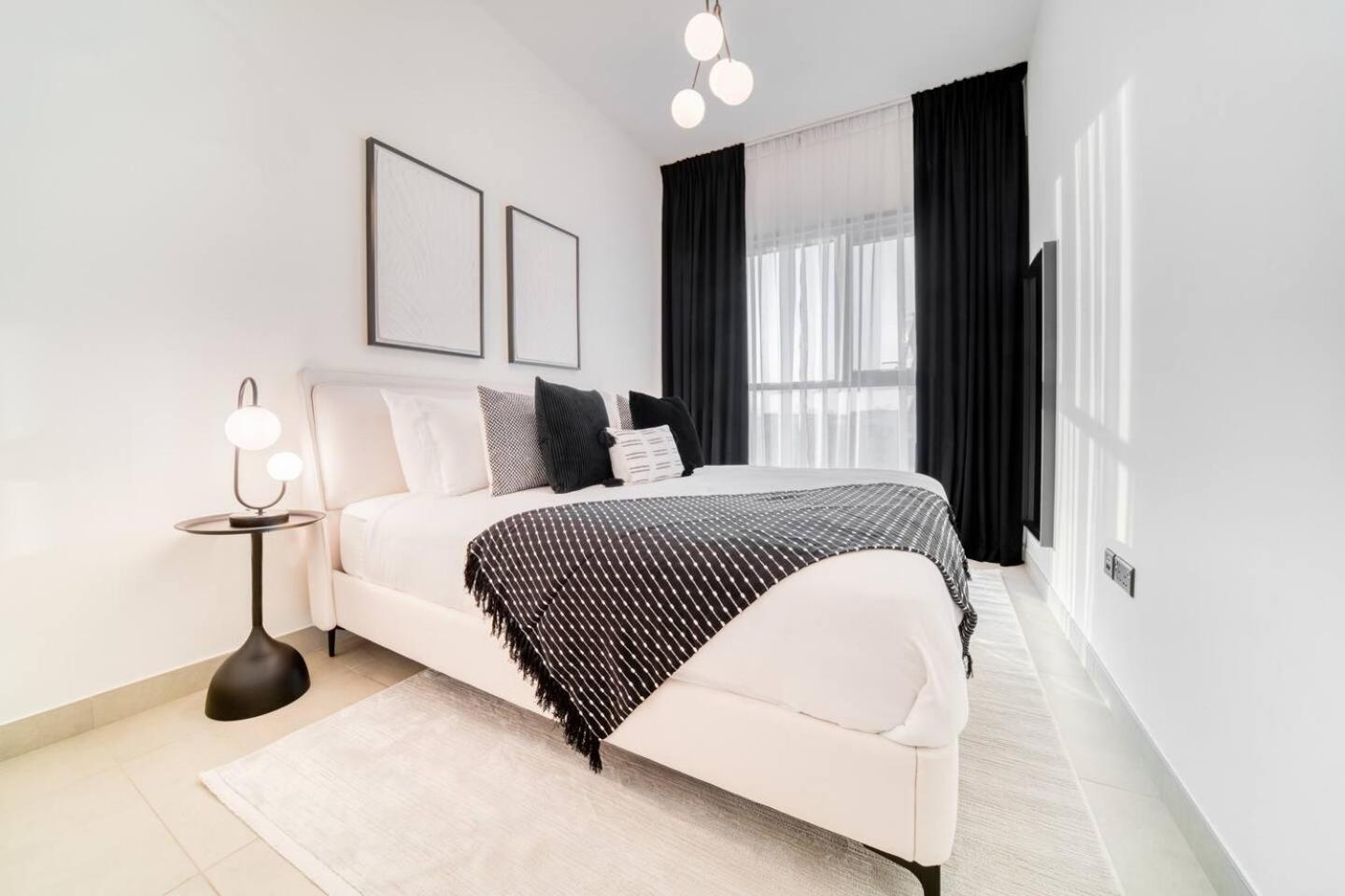 Urban 2 Bedroom Hills *
