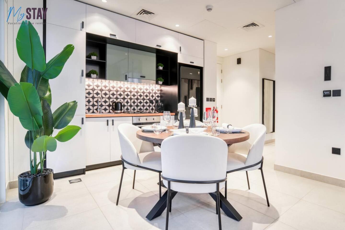 Urban 2 Bedroom Hills Dubaï
