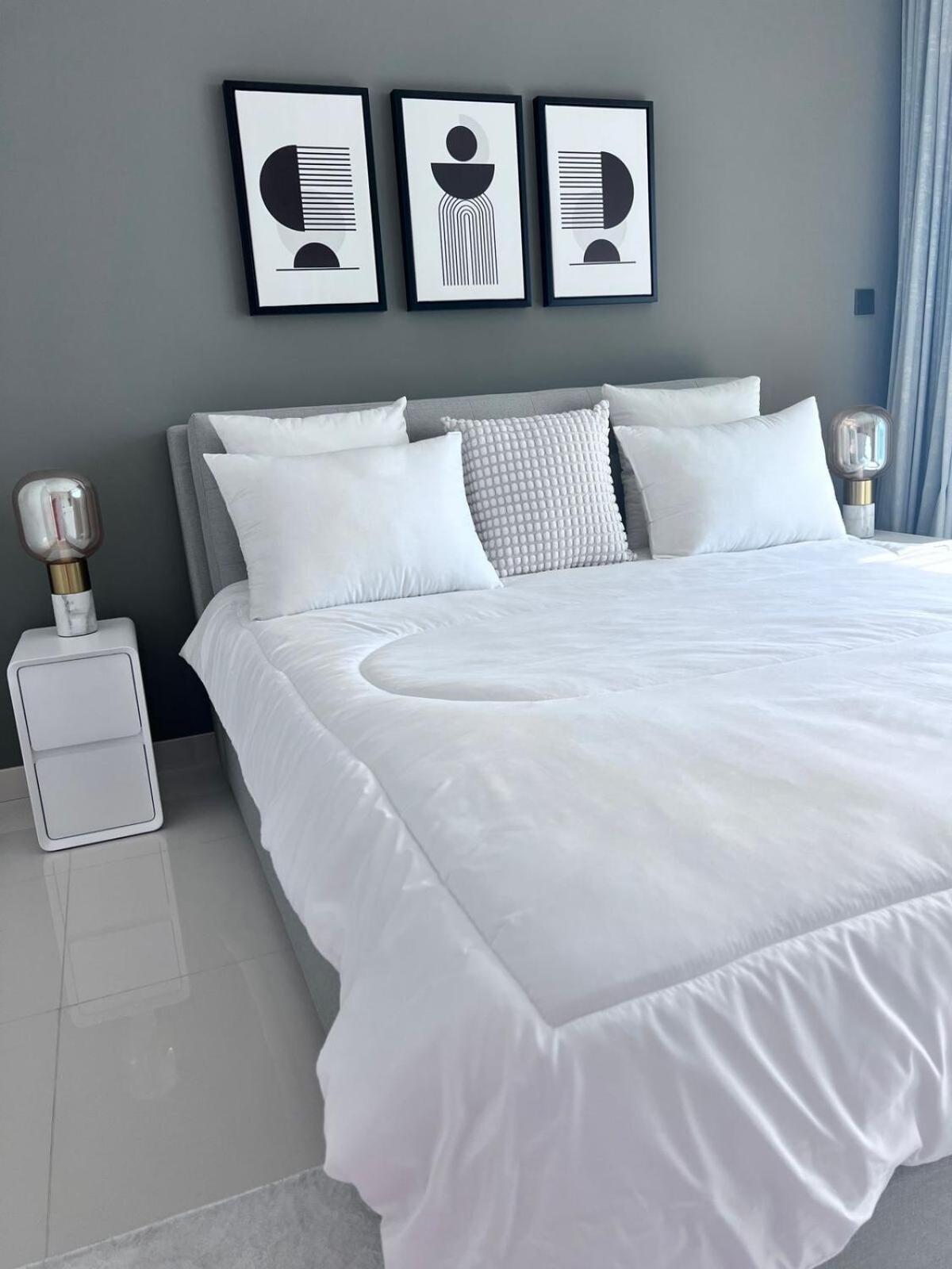 A Luxurious 2 Bedroom Emaar Beachfront In Palm Jumeirah Appartement *