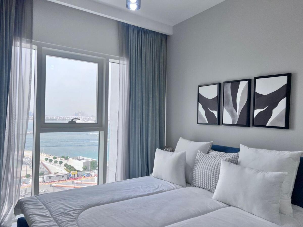 Appartement A Luxurious 2 Bedroom Emaar Beachfront In Palm Jumeirah Dubaï