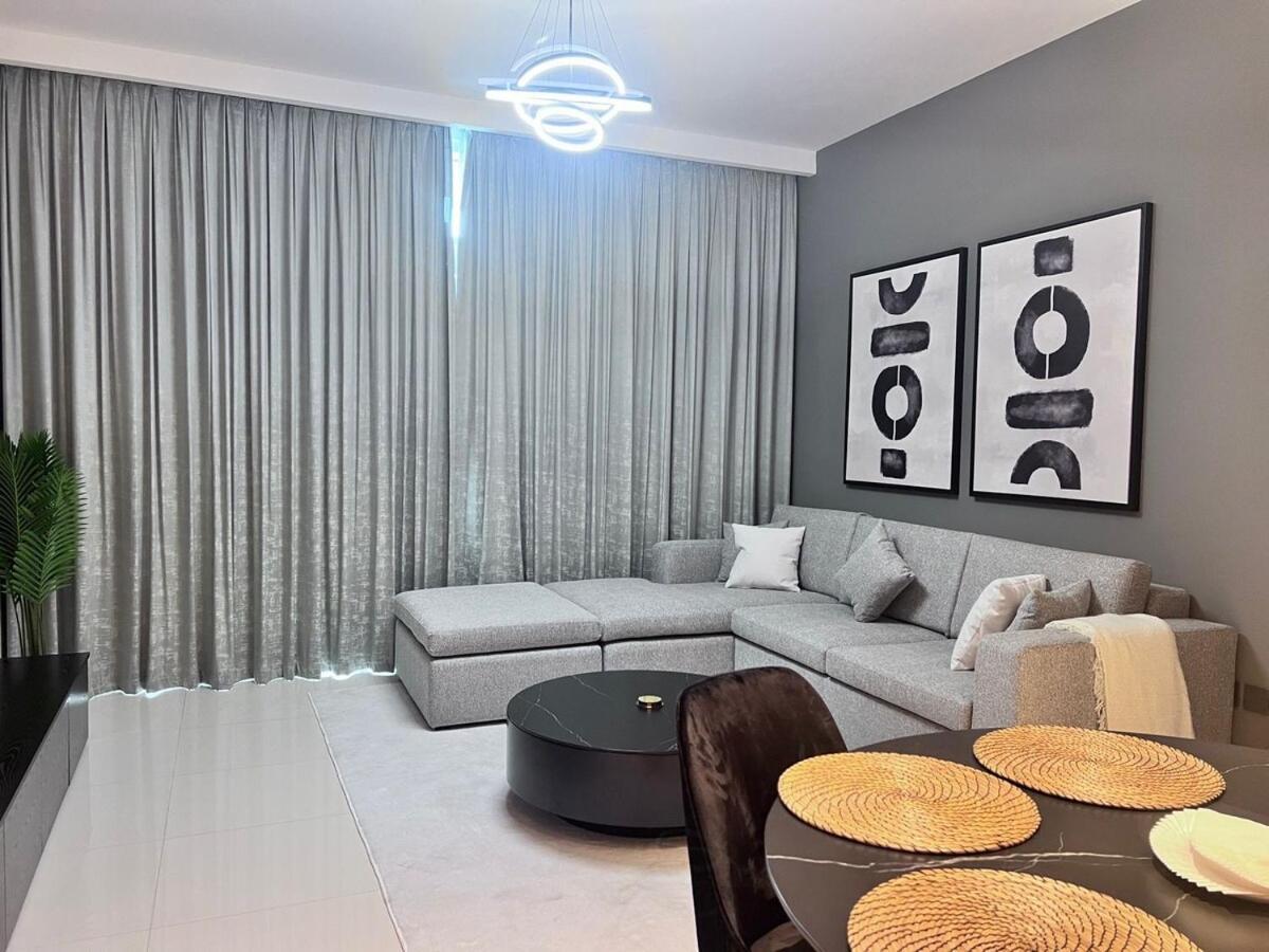Appartement A Luxurious 2 Bedroom Emaar Beachfront In Palm Jumeirah Dubaï