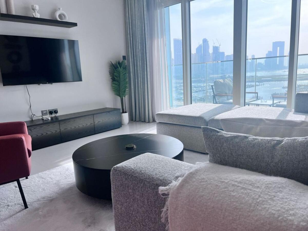 A Luxurious 2 Bedroom Emaar Beachfront In Palm Jumeirah Dubaï