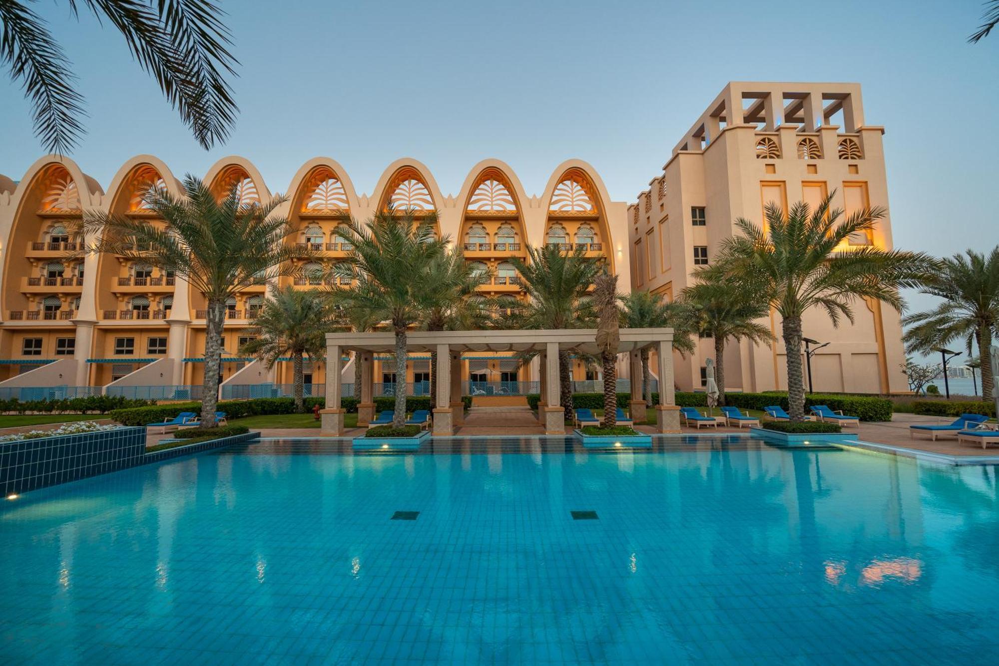 Simply Comfort In Sarai Palm Jumeirah Apartemen Dubai
