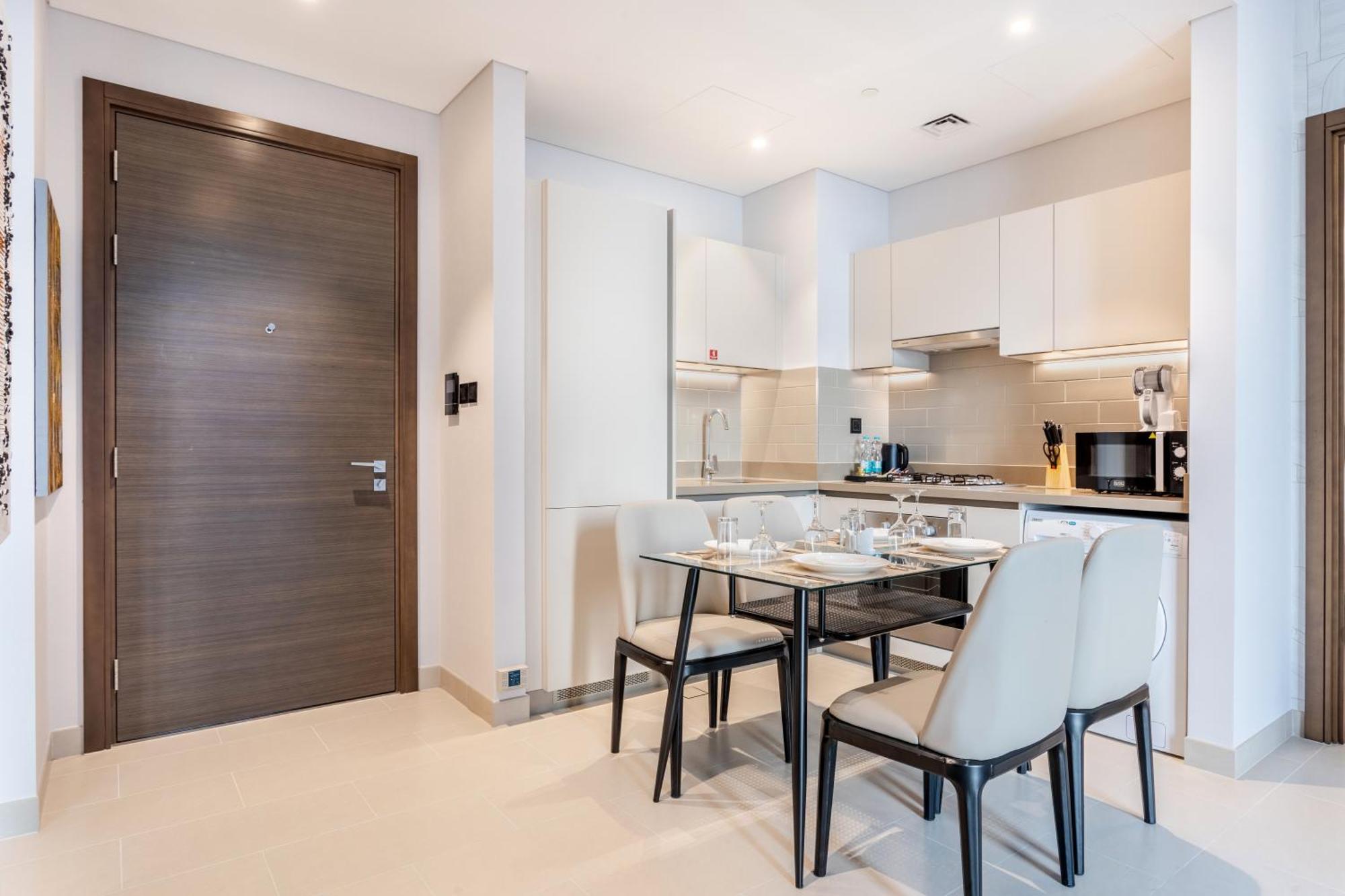Stay By Latinem Luxury 2Br Holiday Home Cva 2814 Near Burj Khalifa *