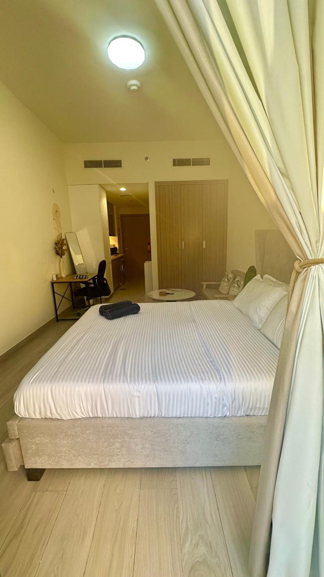 Luxury With Big Balcony Azizi Riviera Meydan * Dubai