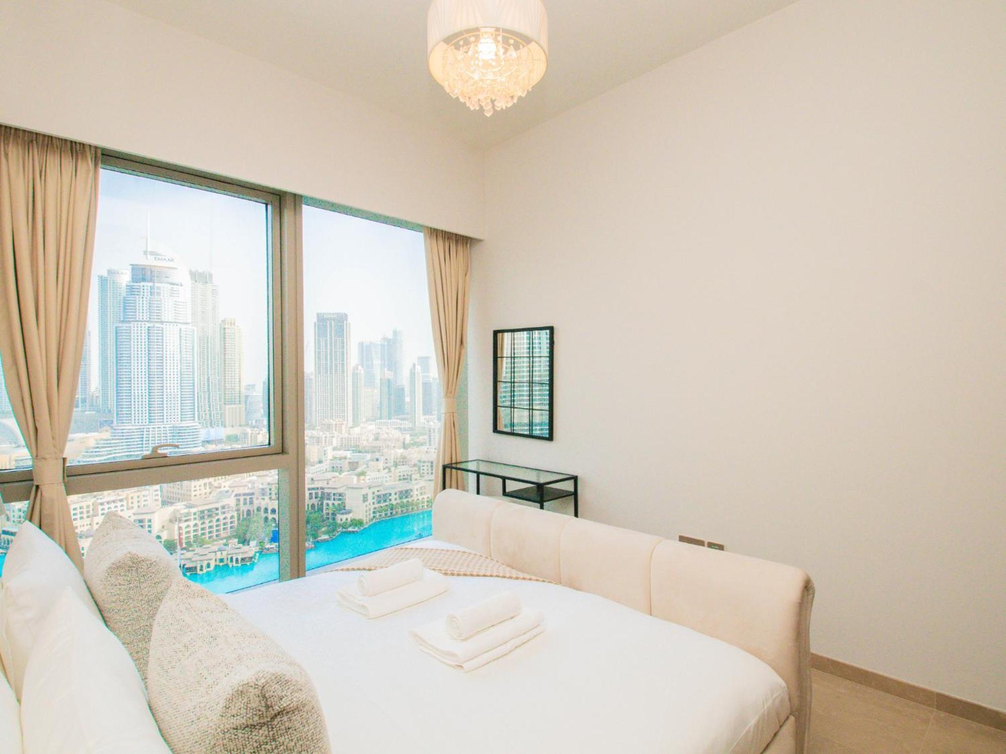 Grande Signature By Emaar - New Luxury 2br W Panoramic Burj Khalifa & Fountain Show Views