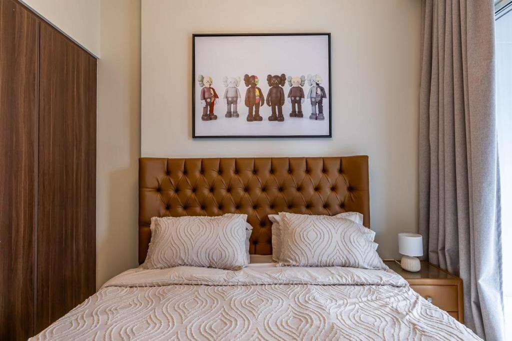 Stylish 2 Bedroom In Business Bay Apartment