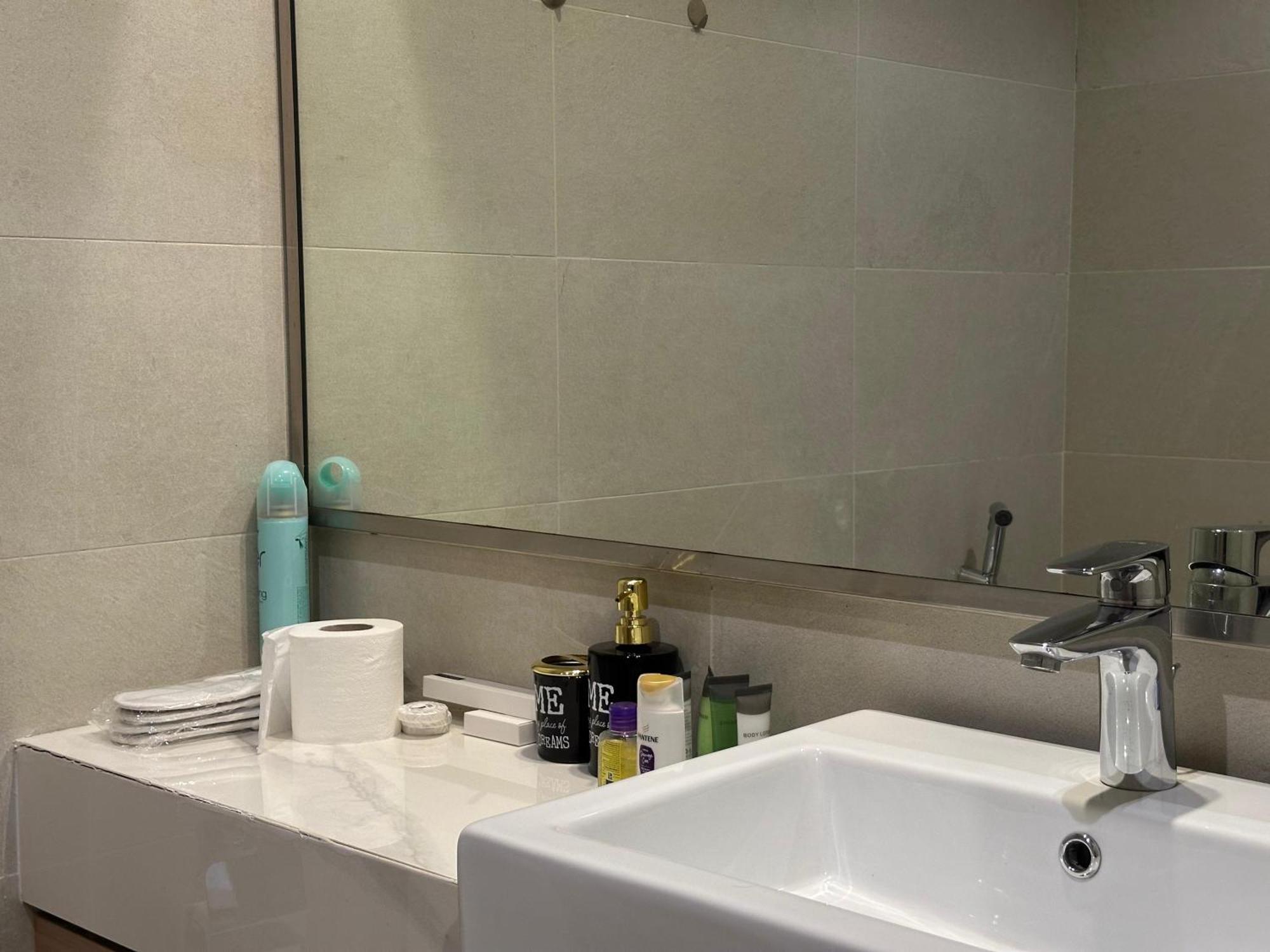 Sunset Haven Chic Creek Appartement Dubaï