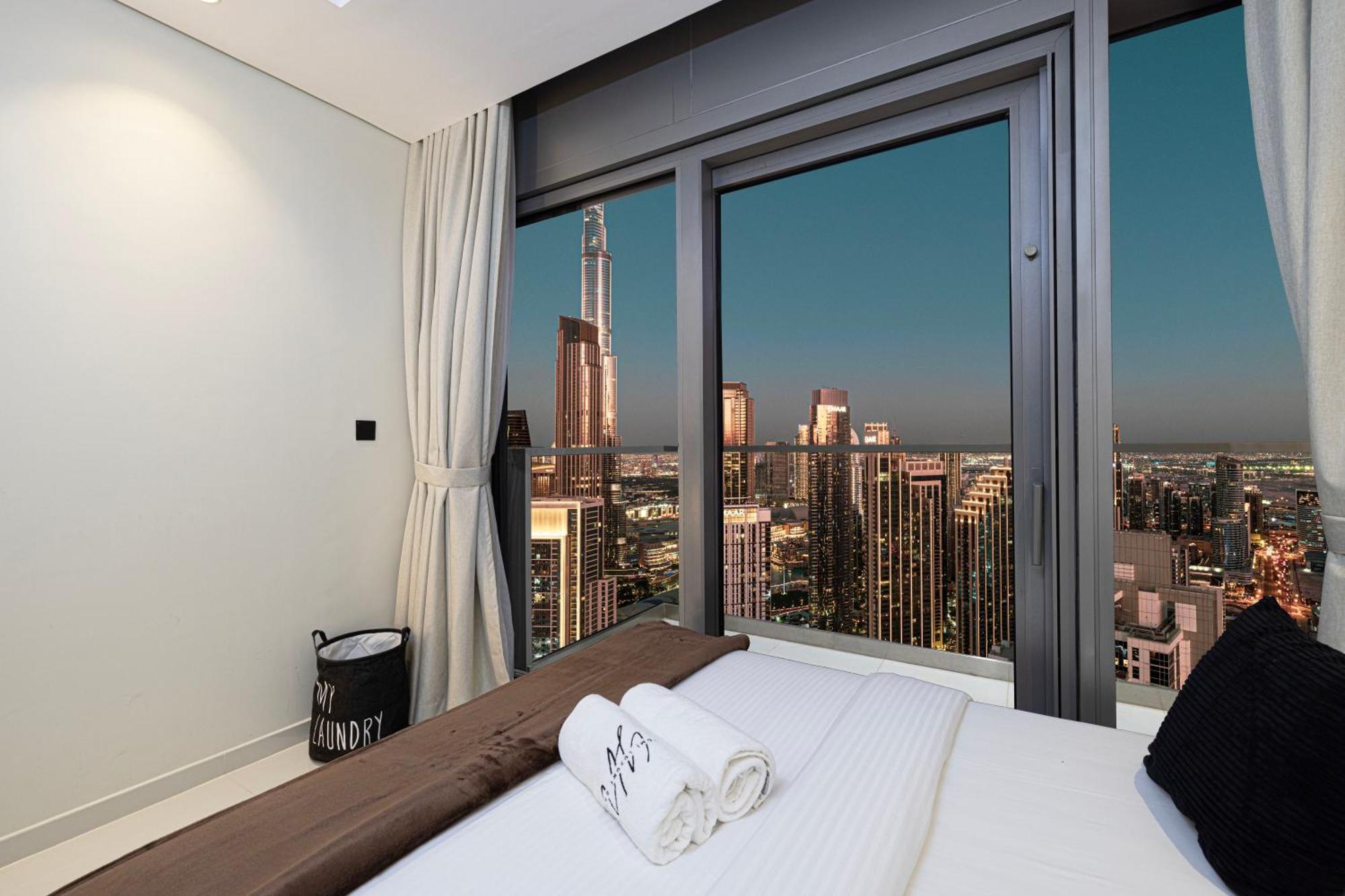Panoramic Burj Khalifa And Sea View, Infinity Pool, Luxury 2br Dubai