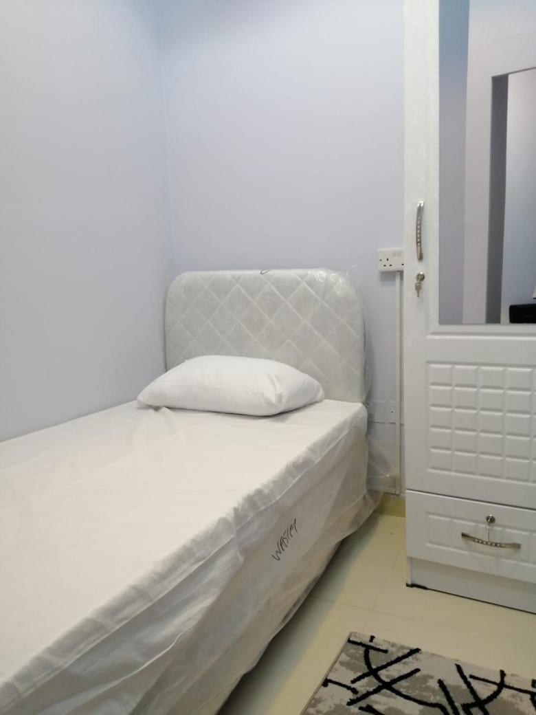 Hotel kapsul Moe Hostel By Phm Dubai