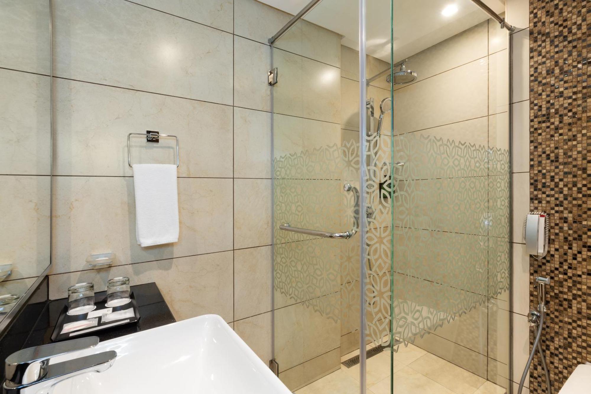 Royal Continental Business Bay 5* Dubai