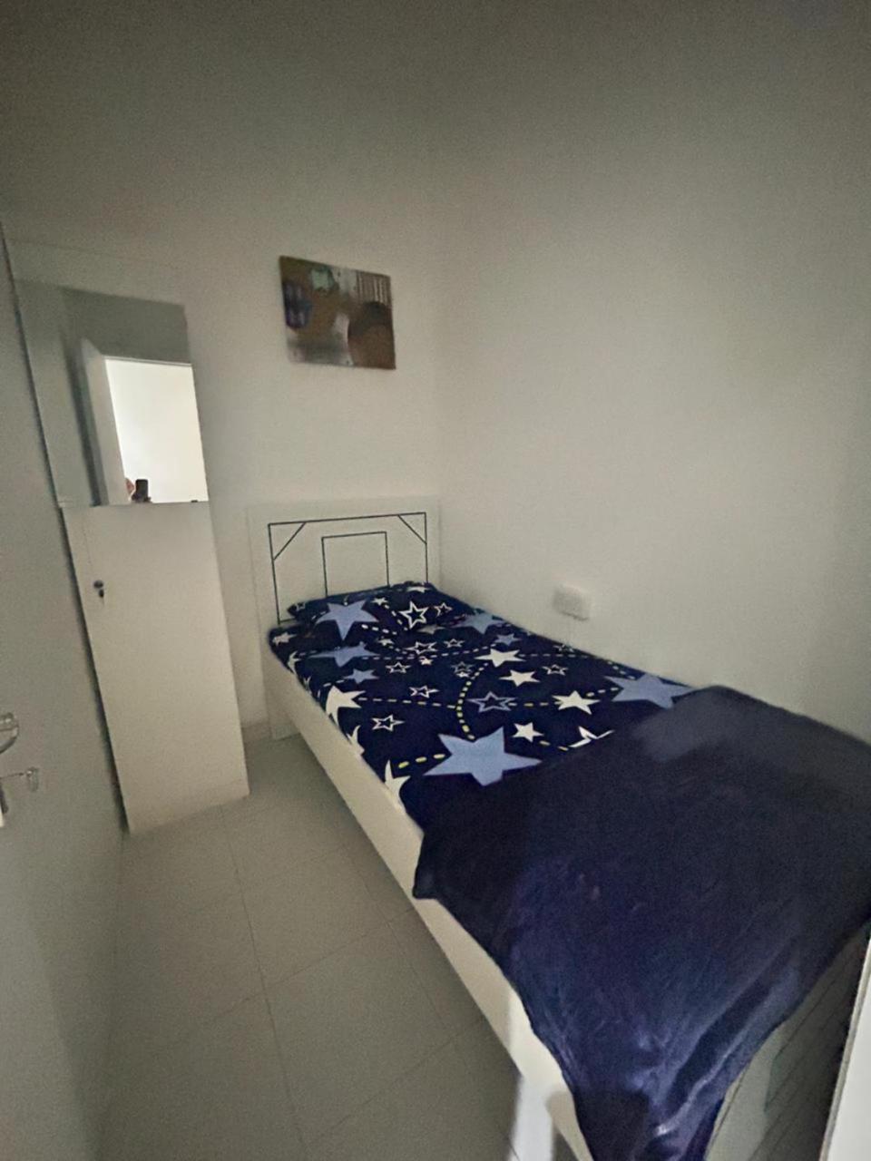 Decent Unisex Private In Rolla Street Bur * Dubaï