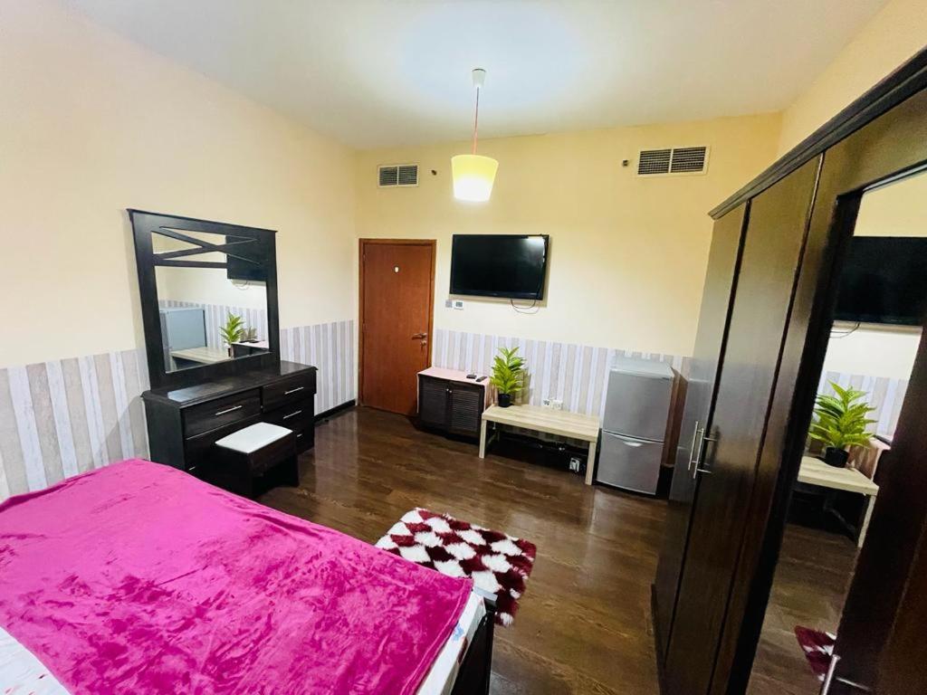 Amazing Couples Private Close To Mall Of Emirates Alloggio in famiglia