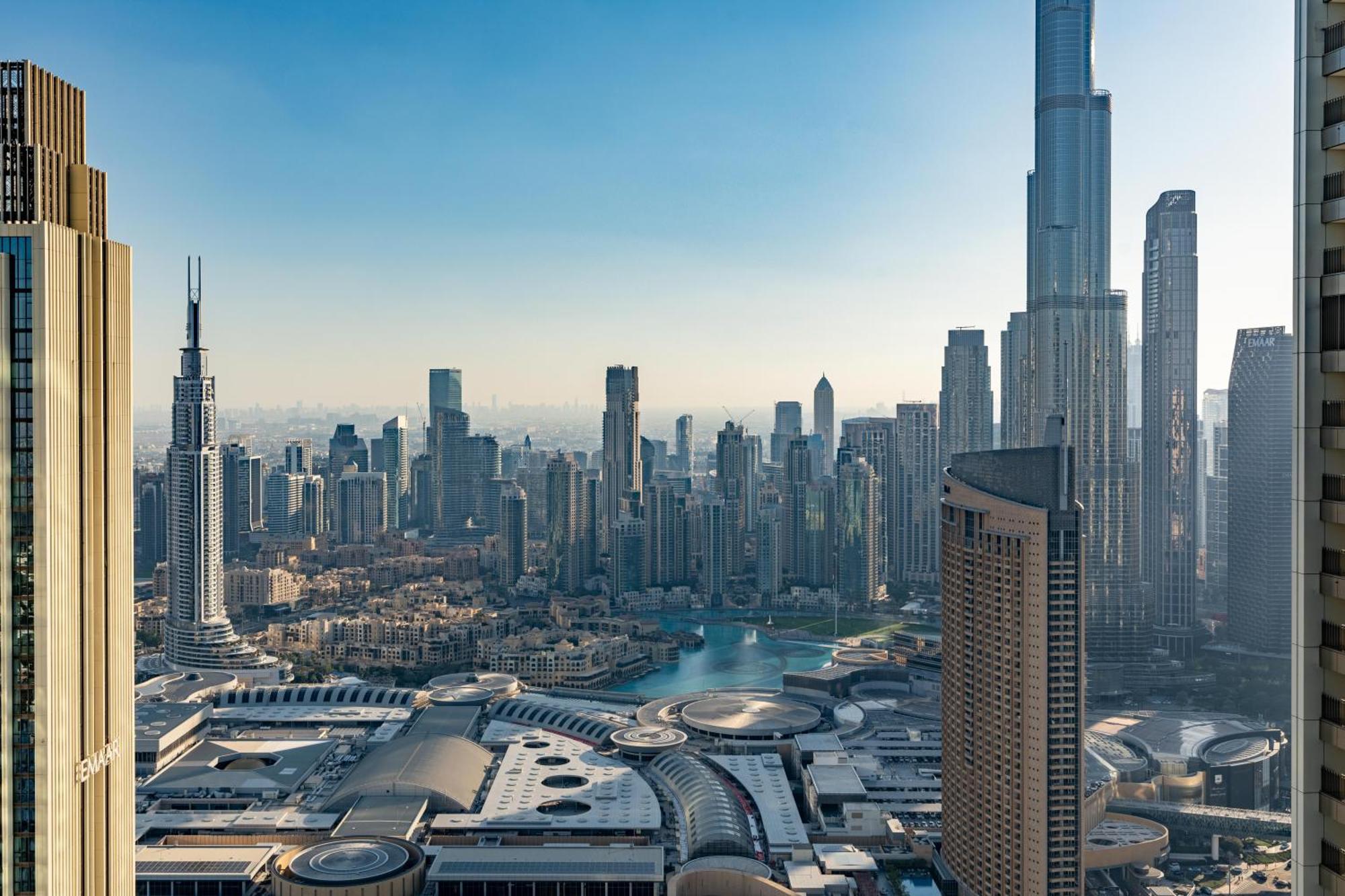 Burj Khalifa & Dancing Fountain View, 54th Floor & Mall Access Appartement