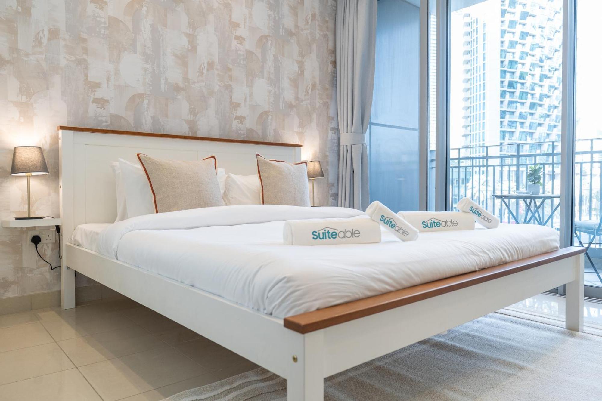 Sophisticated And Elegant 2br In Downntown Appartement