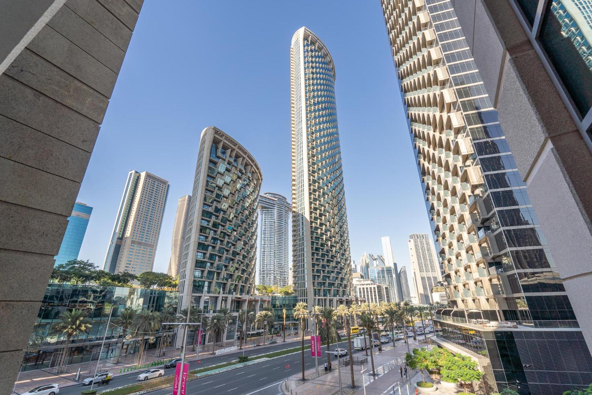Appartement Sophisticated And Elegant 2br In Downntown Dubaï