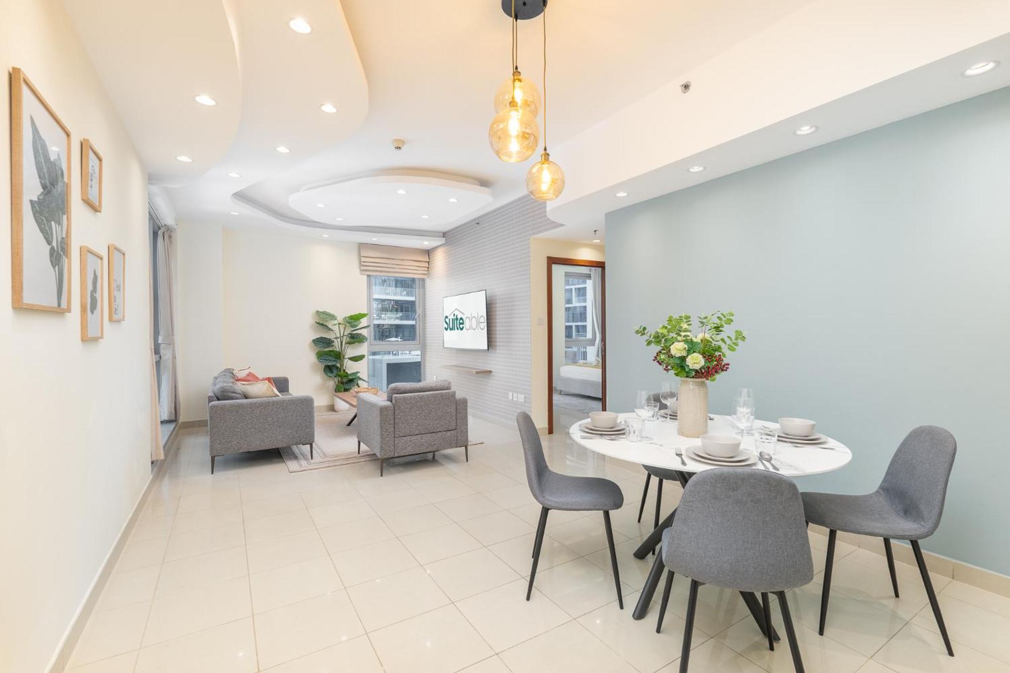 Sophisticated And Elegant 2br In Downntown *