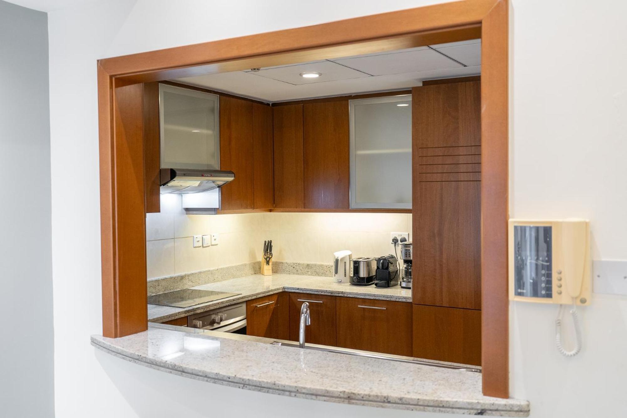 Sophisticated And Elegant 2br In Downntown Appartement Dubaï