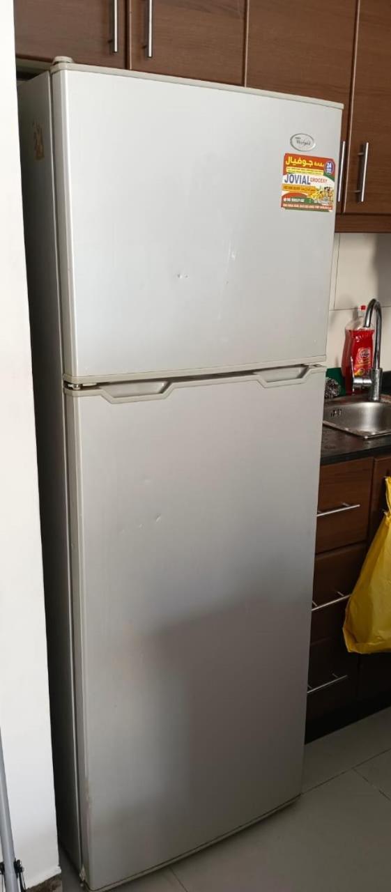Affordable Male Bed Space In Deira Upper, Lower Bed Appartement