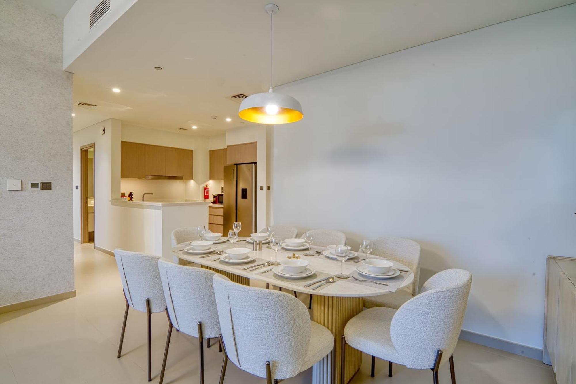 Expansive 7-bed Overlooking Burj & Fountains Appartement *
