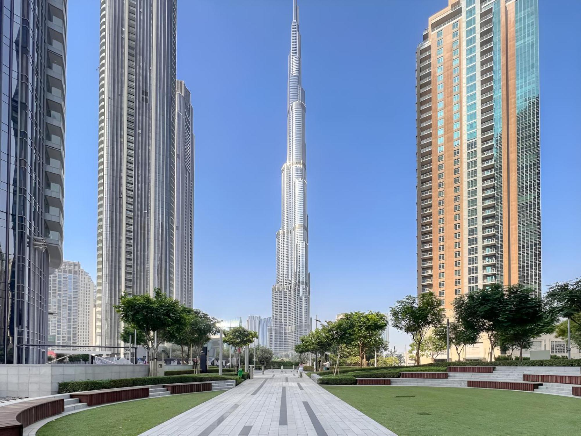 Expansive 7-bed Overlooking Burj & Fountains Appartement *