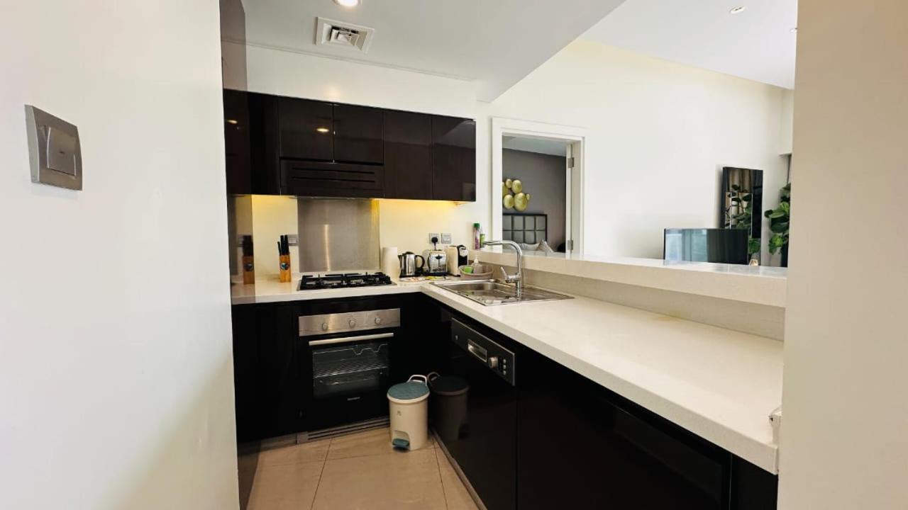 Apartment Damac Majestine Vip - Manzar Holiday Homes *