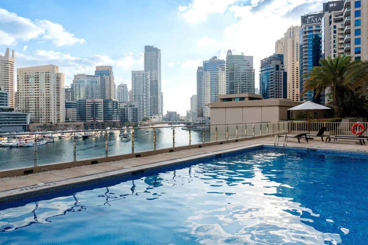 Luxury Waterfront Marina Apartamento