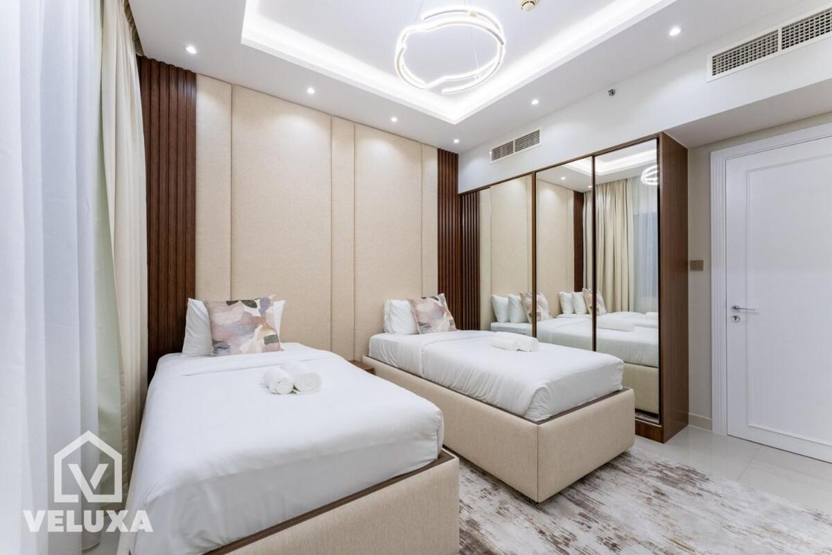 Veluxa-luxe 2bed 2 Min Walk To Mall Lejlighed Dubai