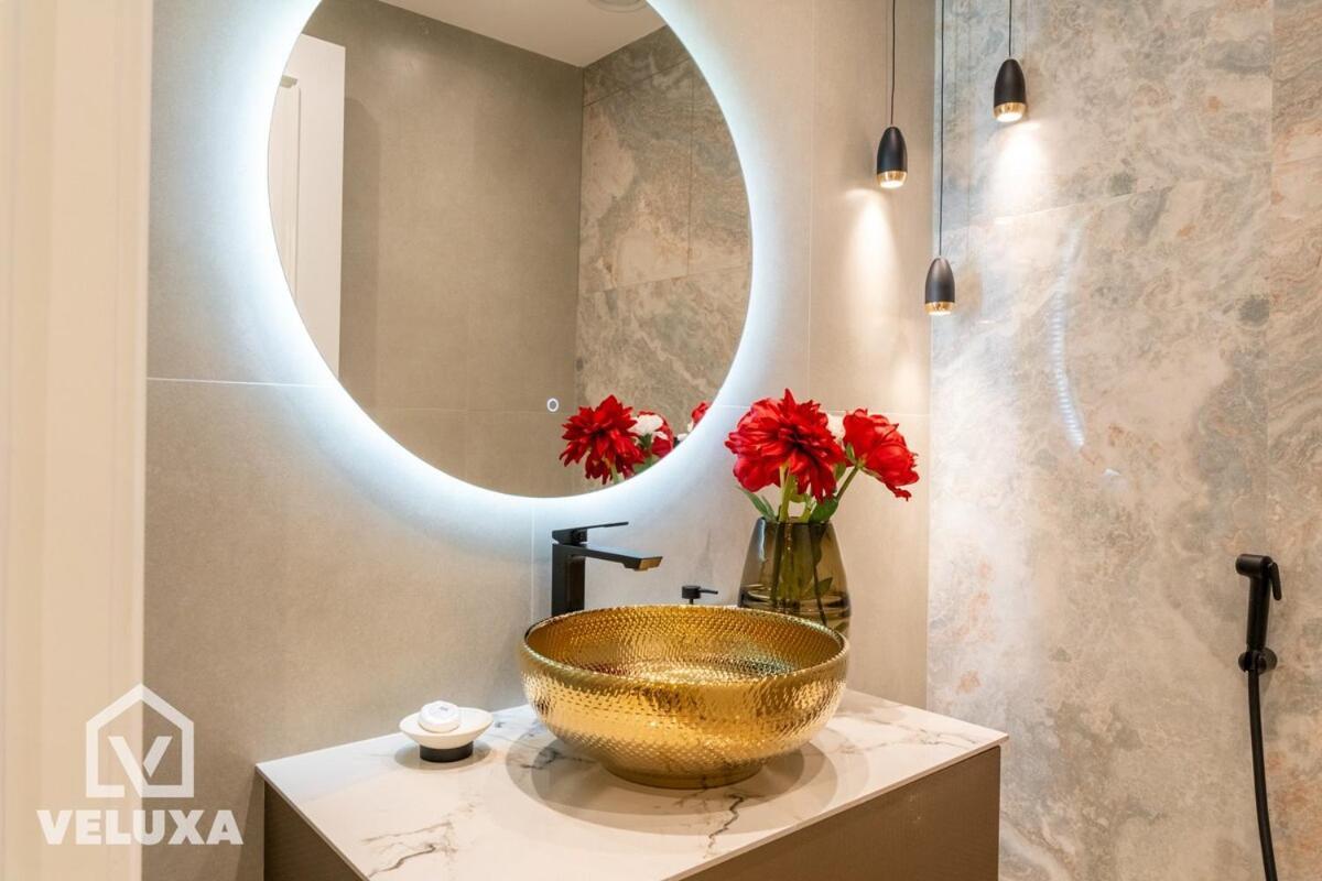 Lejlighed Veluxa-luxe 2bed 2 Min Walk To Mall *
