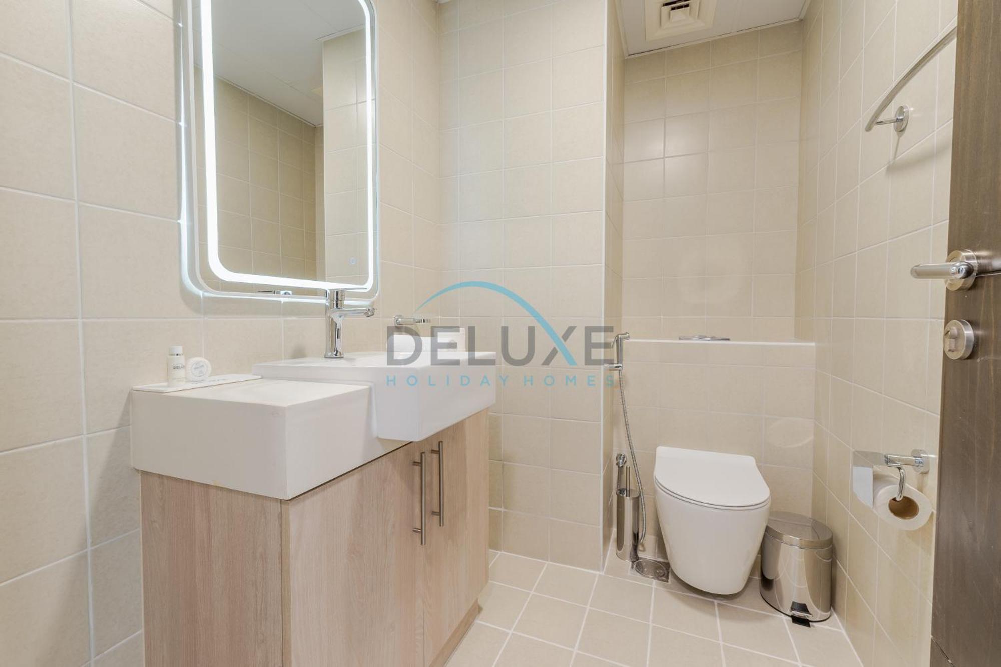 Contemporary 2br With Own Outdoor Jacuzzi In The Point, Marina By Deluxe Homes Lejlighed