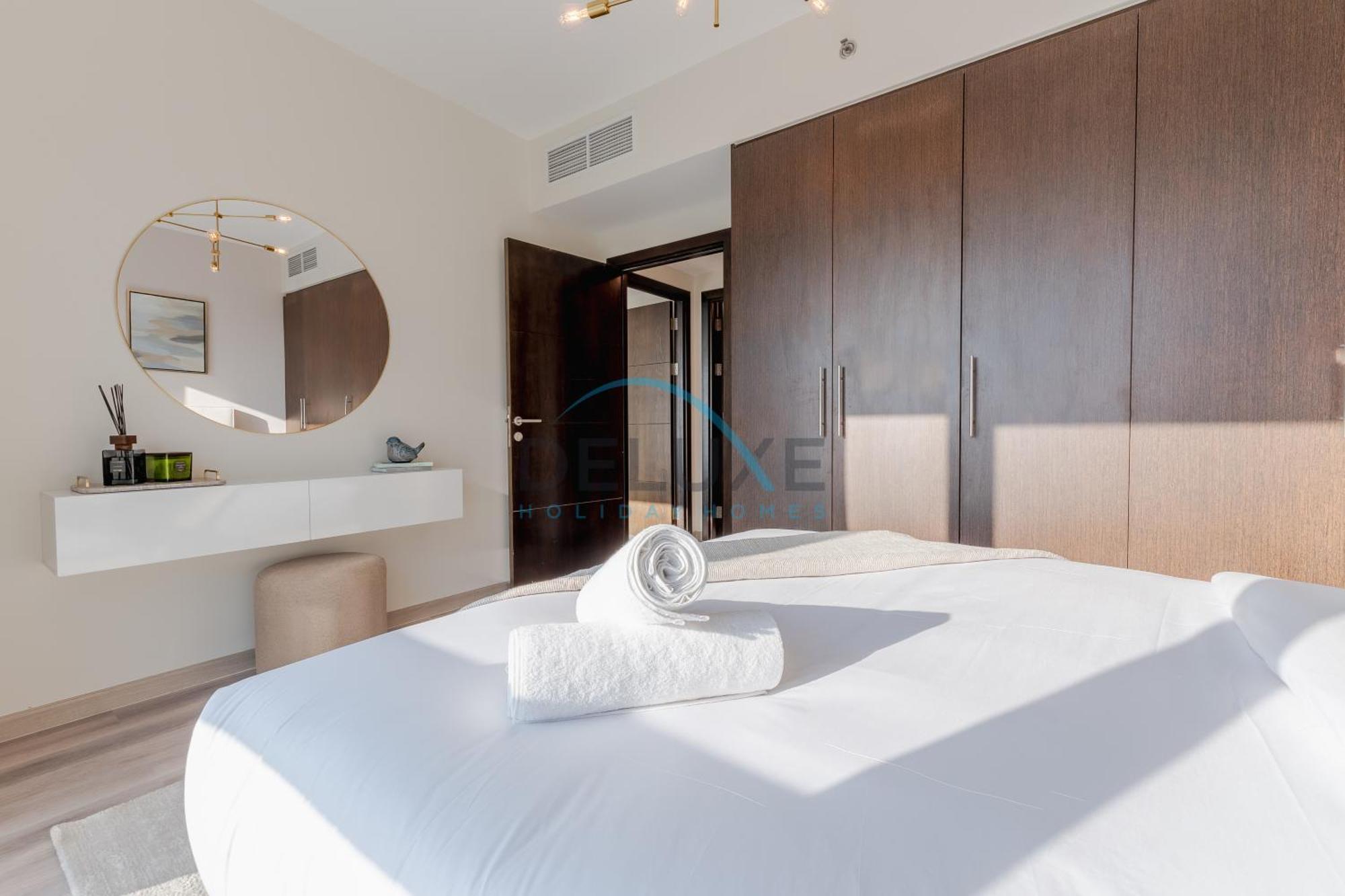 Lejlighed Contemporary 2br With Own Outdoor Jacuzzi In The Point, Marina By Deluxe Homes Dubai