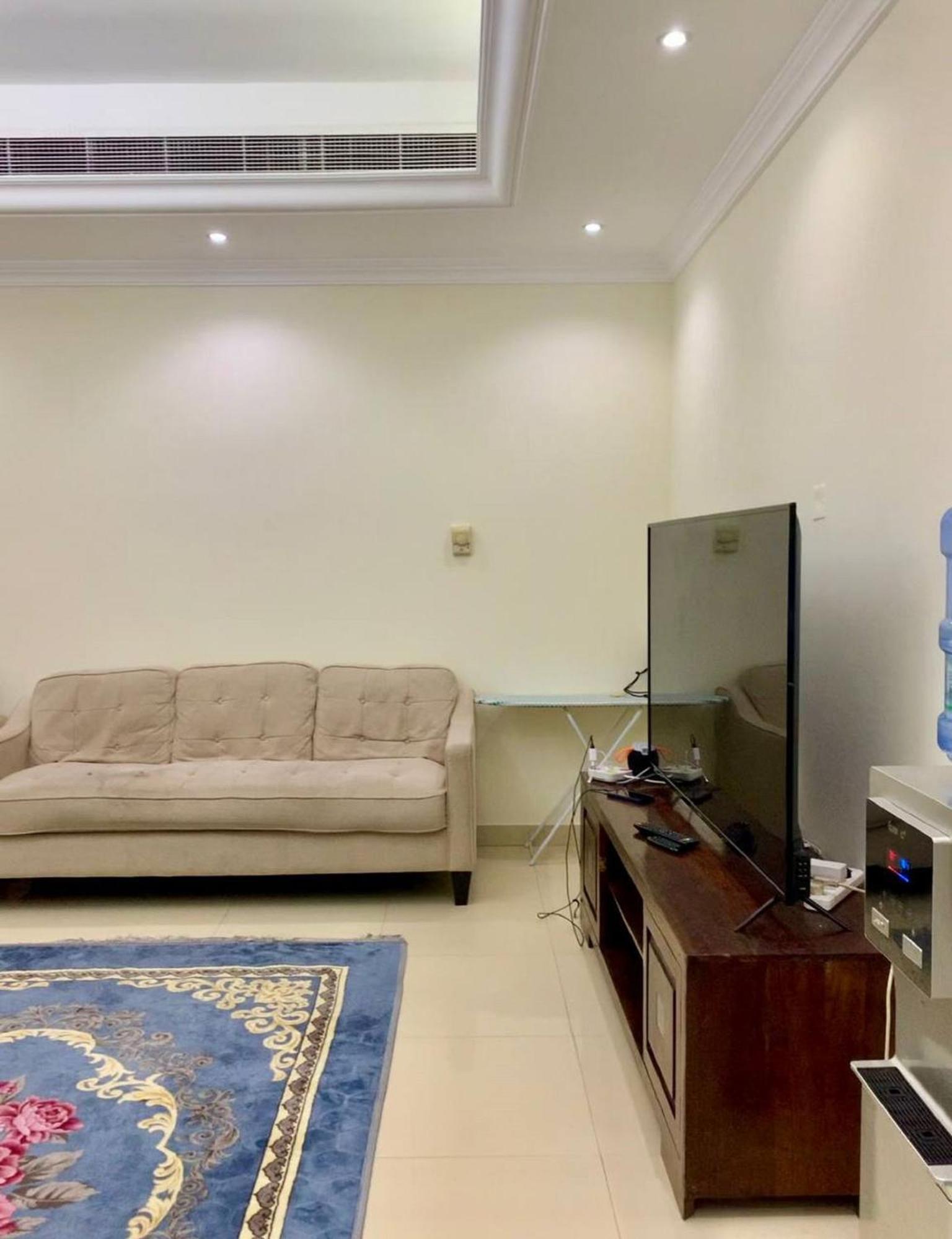 Guest house In House - Luxury Five-person Dubai