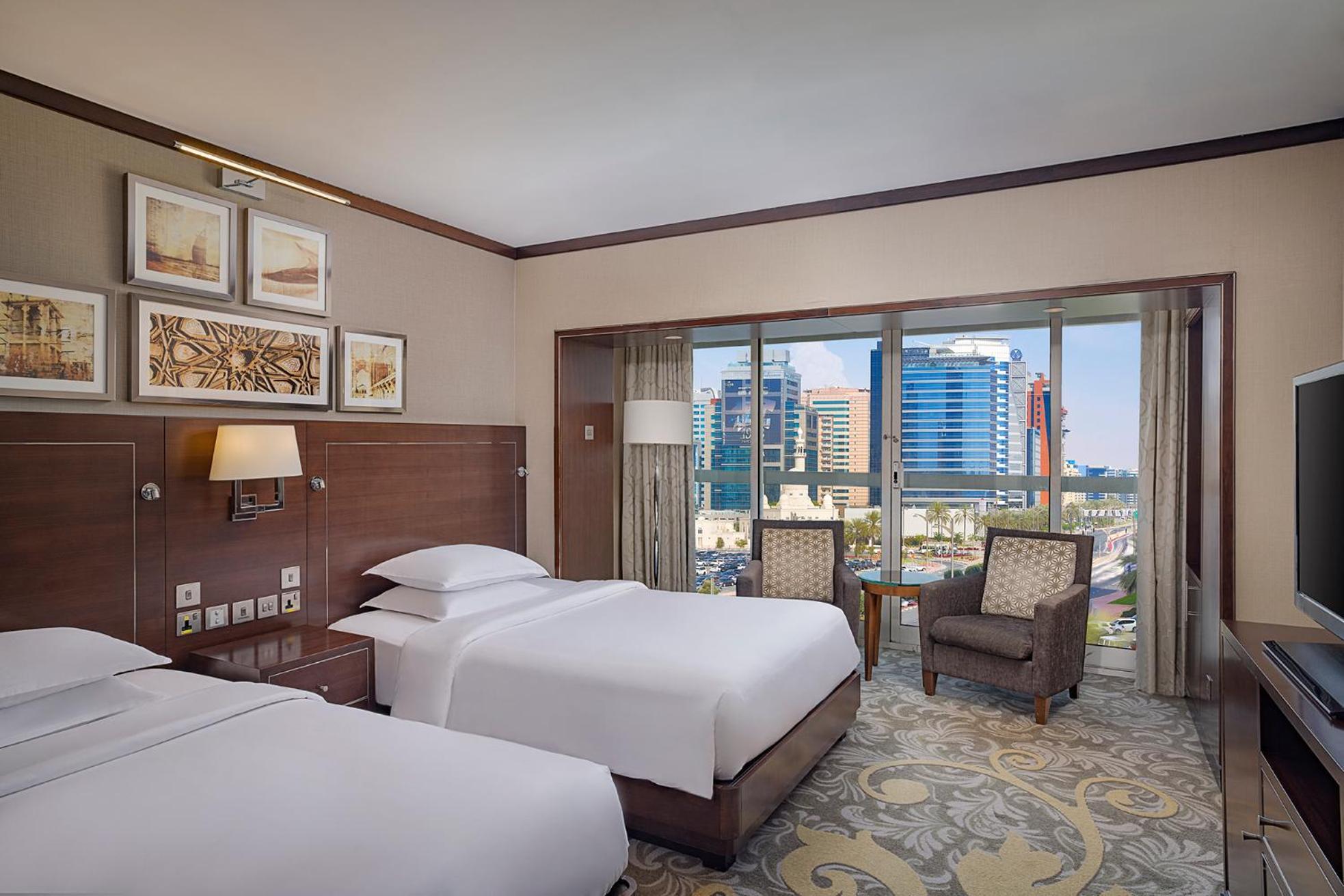 Hotel Sheraton Creek & Towers Dubái