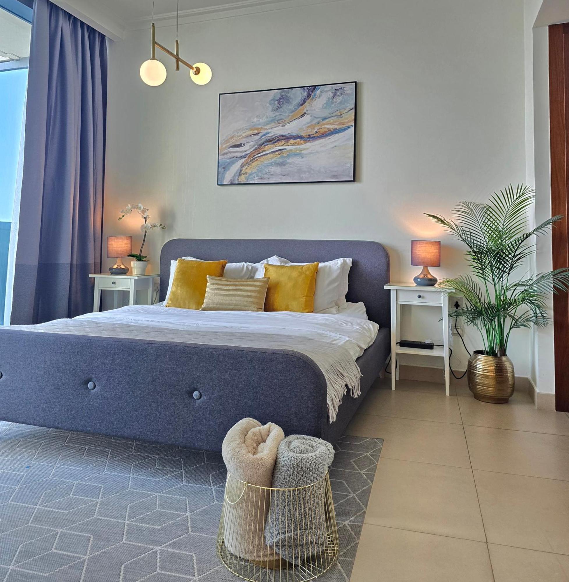 Appartement Perfect View W/ Direct Access To Mall & Metro *