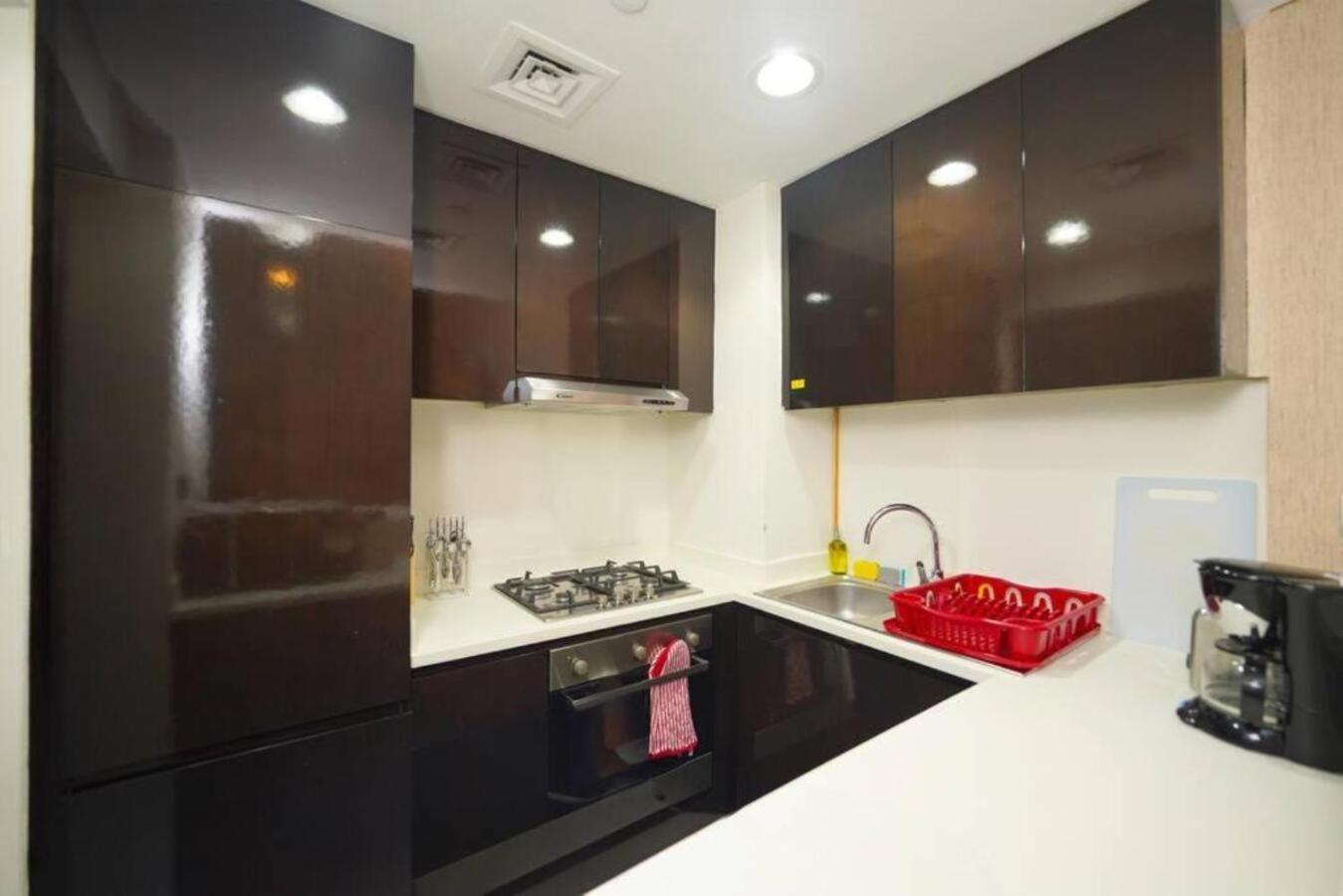Brown Stone - Pool View Ii Merano Apartemen Dubai